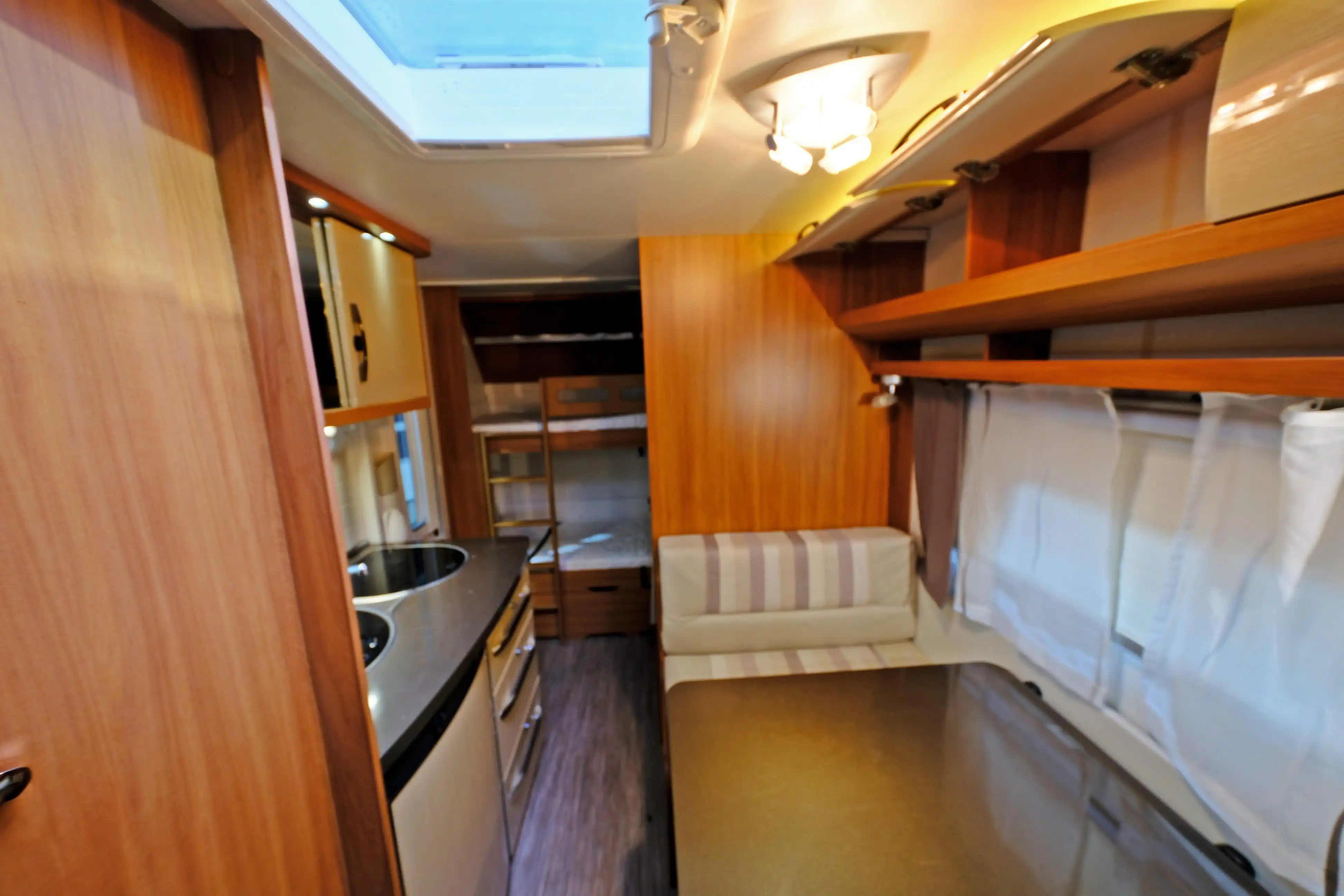 HOBBY Ontour 470 KMF - Ansicht 8